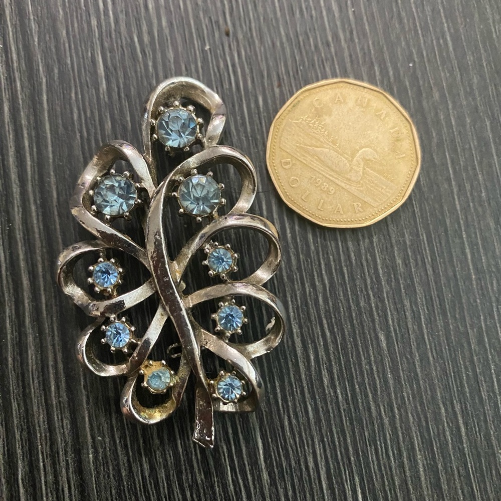 Silver-Tone Blue Crystal Leaf Brooch - Women Jewelry